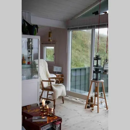 Breathtaking Seaview - Cosy Cabin Feriehus *